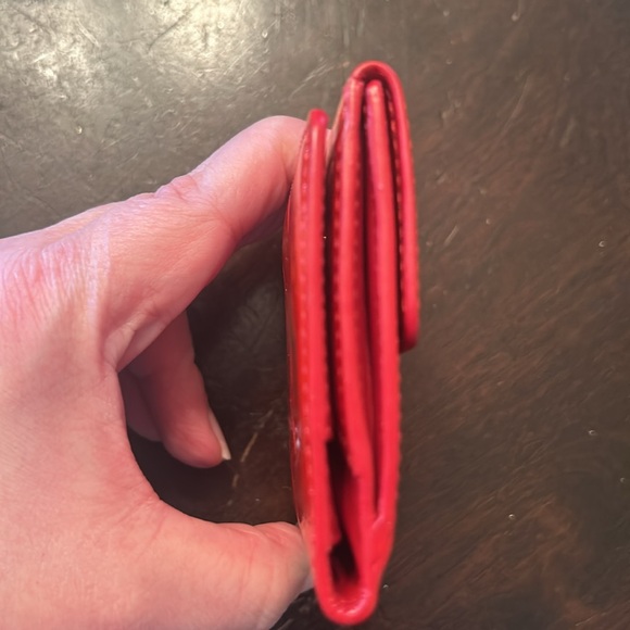 $900 LV Vernis Wallet - Picture 8 of 13